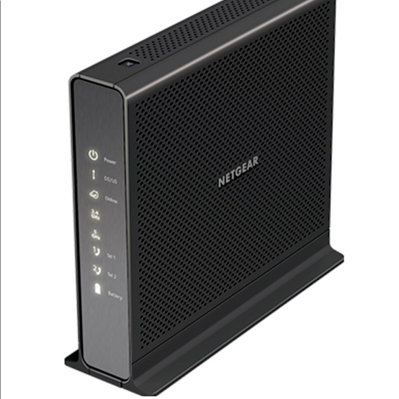 NETGEAR Two-in-one Cable Modem + WiFi Router - Picture 3 of 4